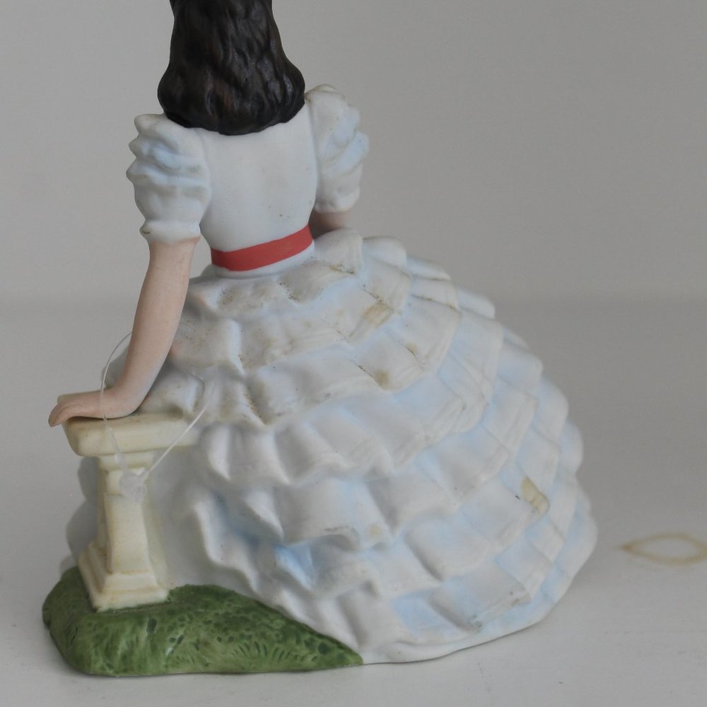 Scarlett O’Hara and Rhett Butler from GONE WITH THE WIND figurines - Picture 7 of 14